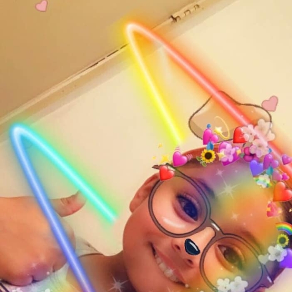 Color Gray white Navy blue